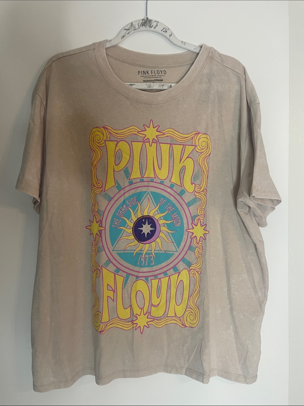 Pink Floyd Beige Kids Tee with Yellow, Pink, Blue & Purple Retro Sun
